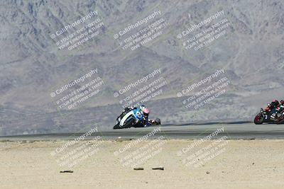 media/Dec-07-2025-CVMA (Sun) [[3e7d2de5dc]]/Race 8-Middleweight Shootout/